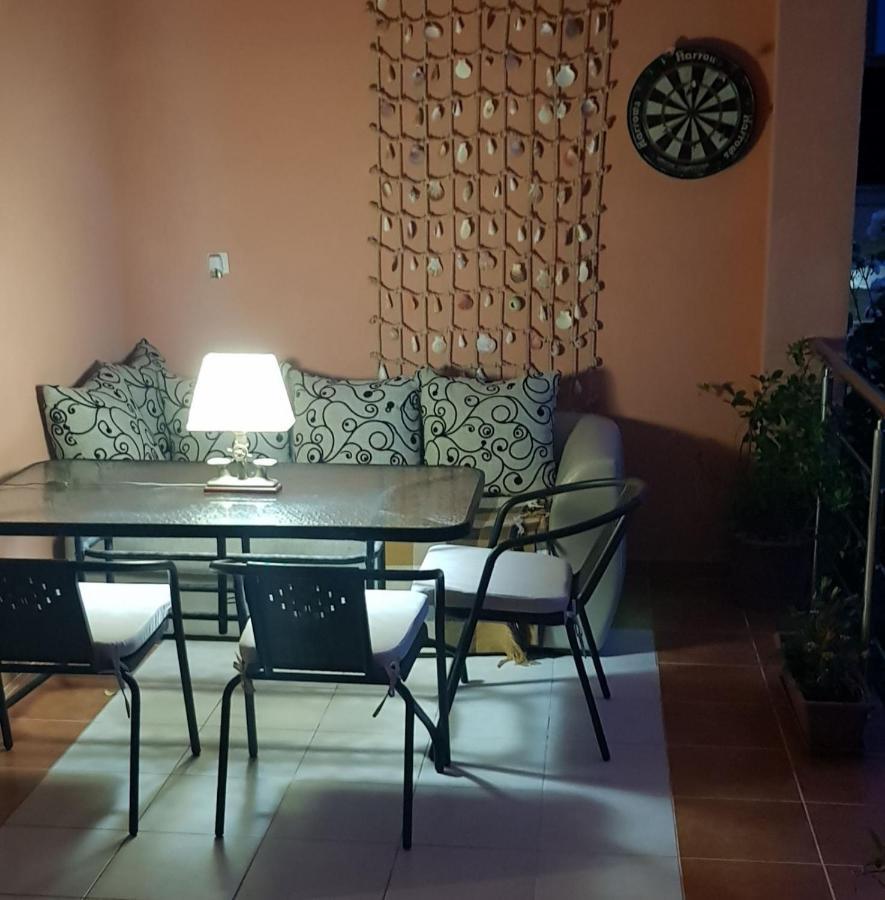 אוטייהא Villa Persik מראה חיצוני תמונה