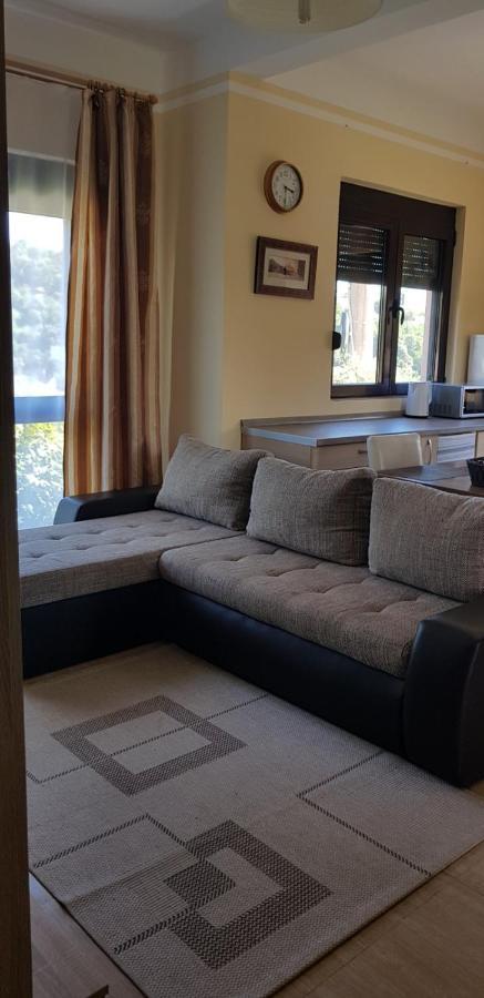 אוטייהא Villa Persik מראה חיצוני תמונה